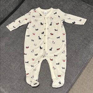 Adorable Baby Gap Dog Print Kids Onsie pajamas